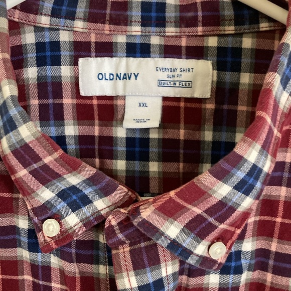 Old navy slim fit everyday shirt built in flex plaid button down - Picture 4 of 5